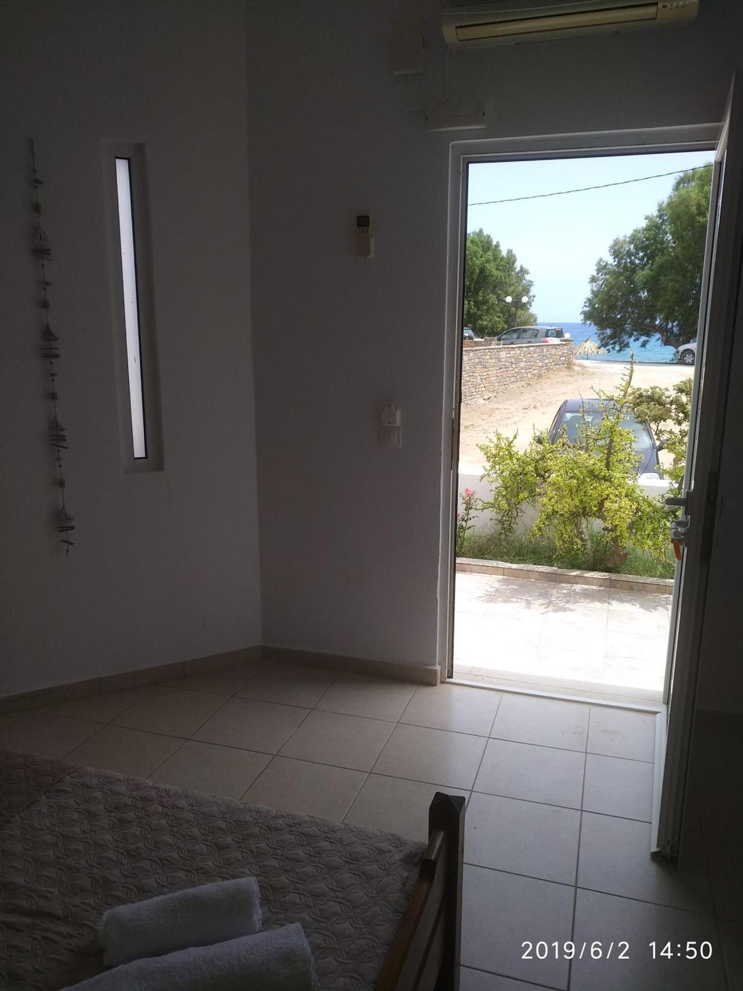 Soula Appartments Makrýgialos Exteriér fotografie